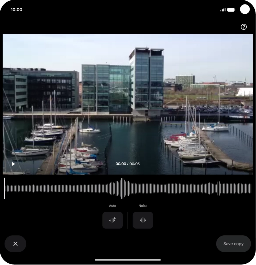 Press Auto to automatically enhance the sound in the video.