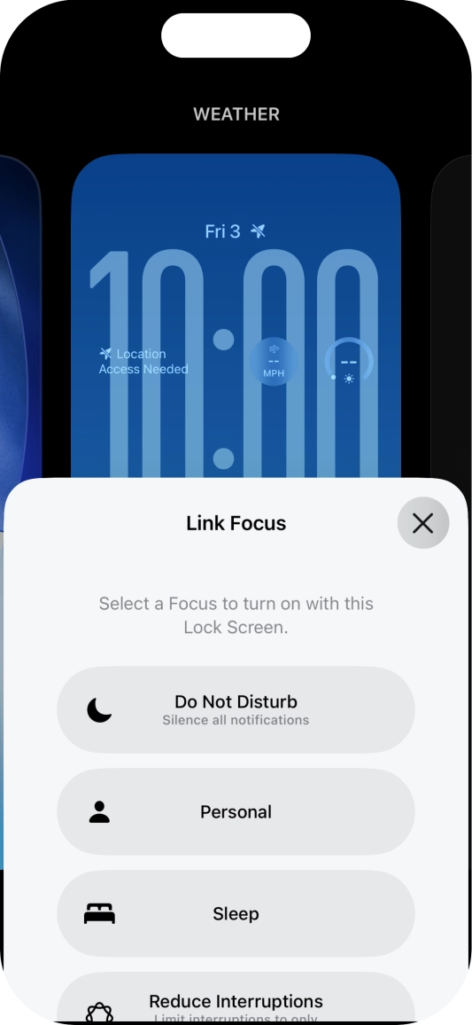 Press the required focus mode.