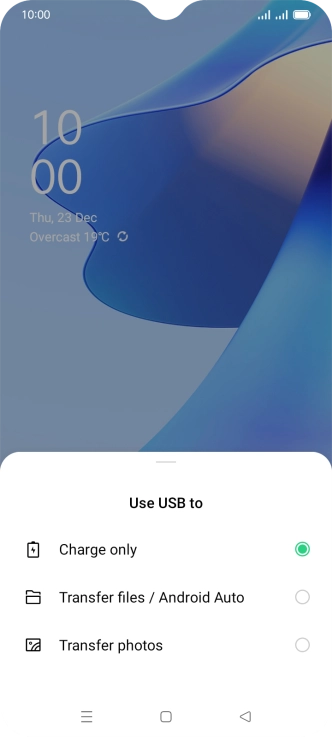Press Transfer files / Android Auto.