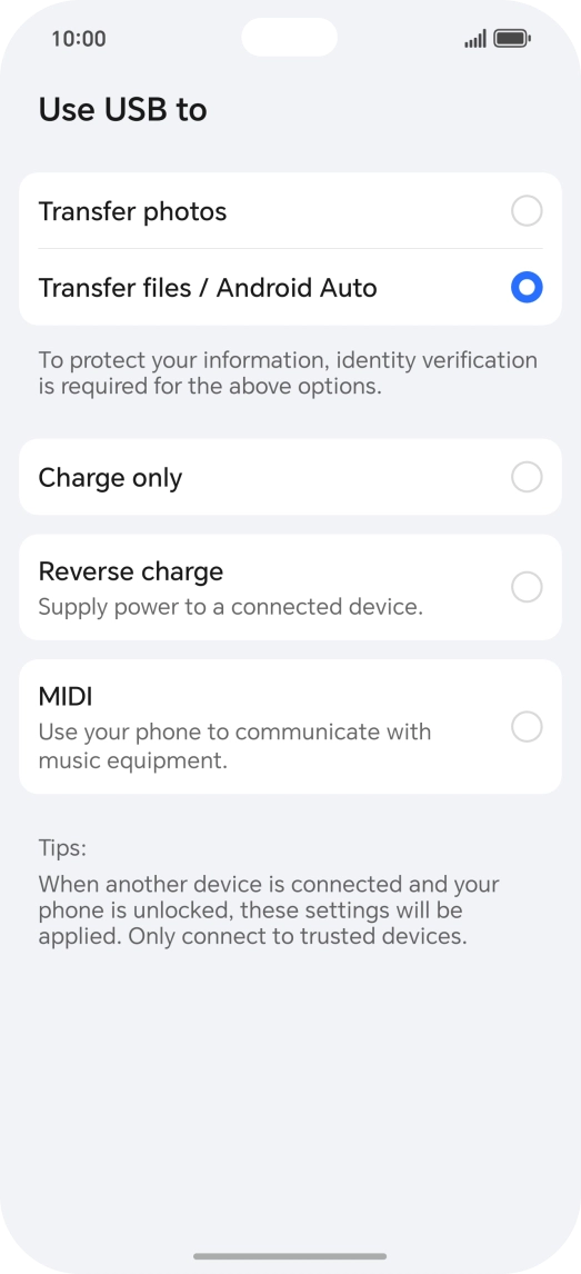 Press Transfer files / Android Auto.