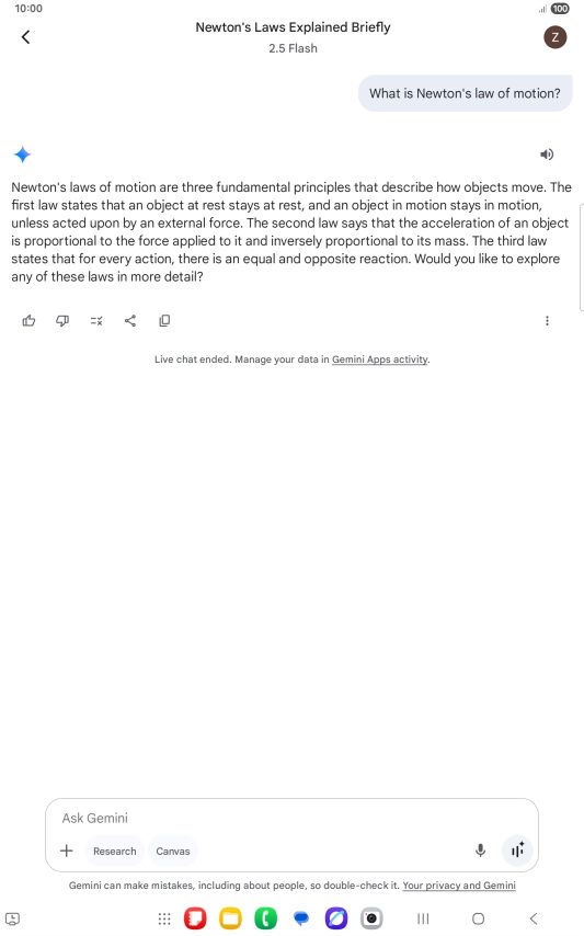 Transcription of the conversation with Gemini Live is now displayed.