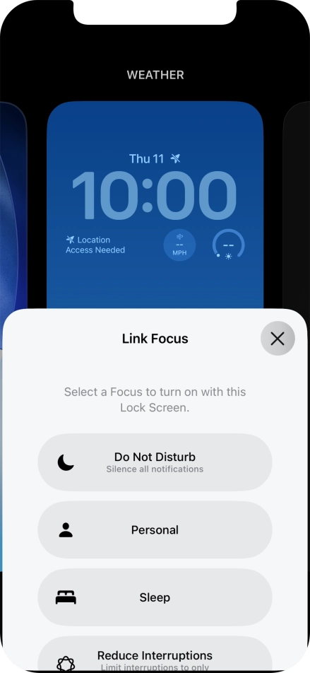 Press the required focus mode.