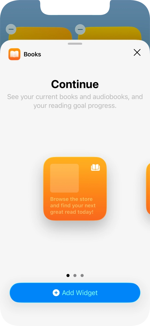 Slide your finger right or left on the screen to select the required widget size.