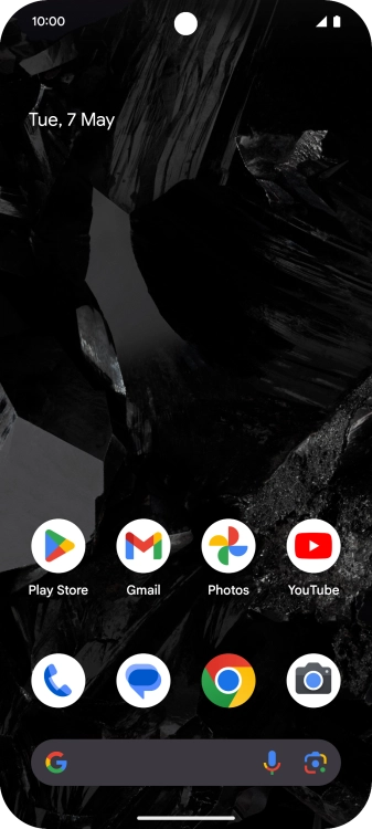 When the phone is turned on, you can always see the battery power level. The larger the coloured section of the battery icon, the more remaining battery power.