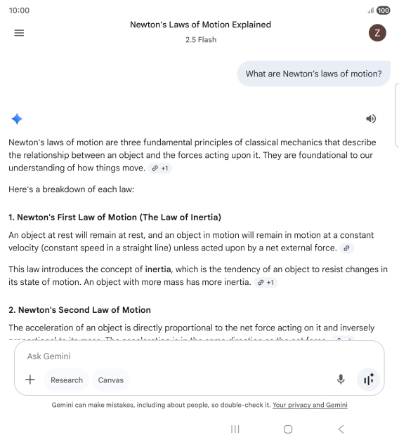 Transcription of the conversation with Gemini Live is now displayed.