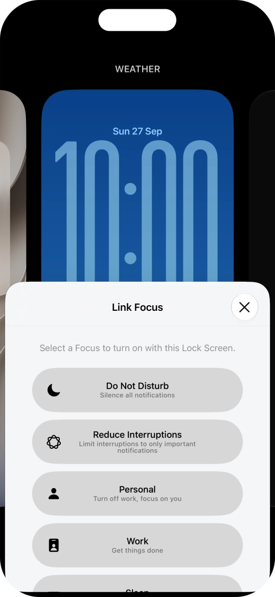Press the required focus mode. Press the required focus mode.