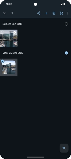 Press the required pictures or video clips to select them.
