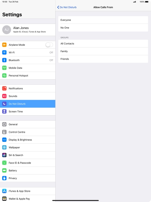 Press the required setting to select which contacts can call you even though Do Not Disturb is turned on.