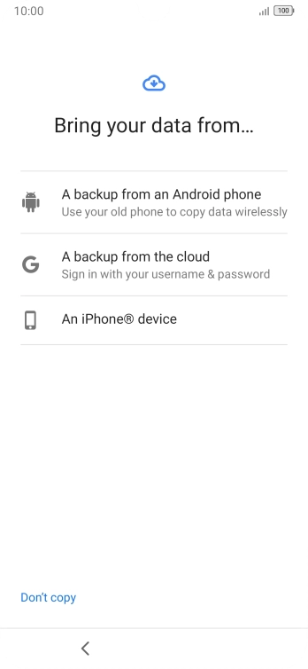 Press the required transfer method and follow the instructions on the screen to transfer content from another phone.