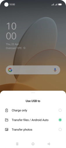 Press Transfer files / Android Auto.