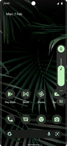 Press the sound mode icon the necessary number of times to turn silent mode on or off.