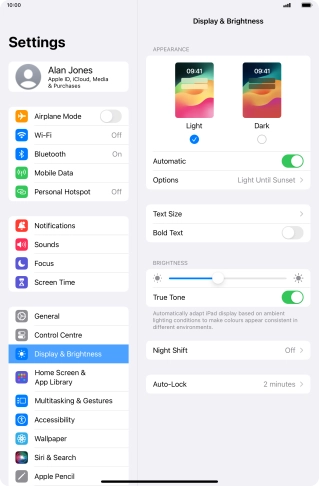 If you turn on the function, press Options and follow the instructions on the screen to select the required period of time for Dark Mode.