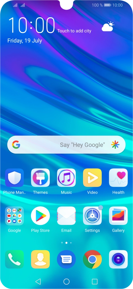 When the phone is turned on, you can always see the battery power level. The larger the coloured section of the battery icon, the more remaining battery power.