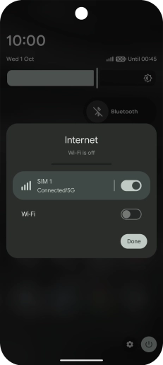 Press the indicator next to the mobile data icon to turn the function on or off.
