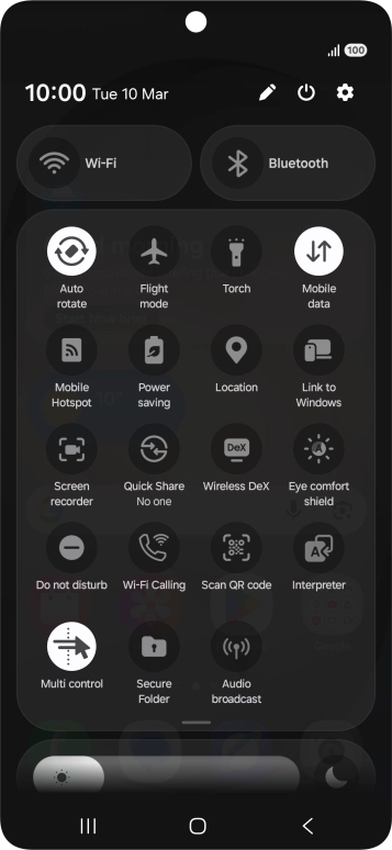 Press the Wi-Fi calling icon to turn the function on or off.