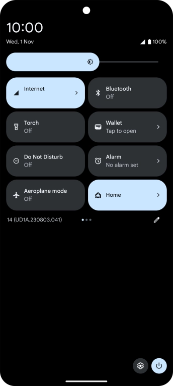 Press the flight mode icon to turn the function on or off.