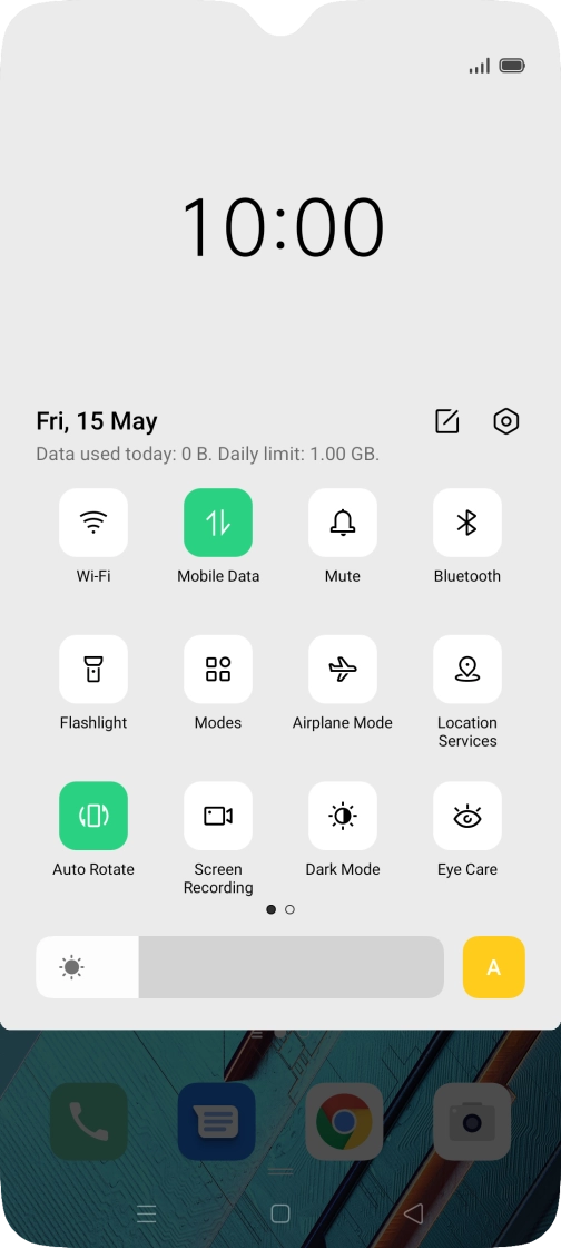 Press Mobile Data to turn the function on or off.