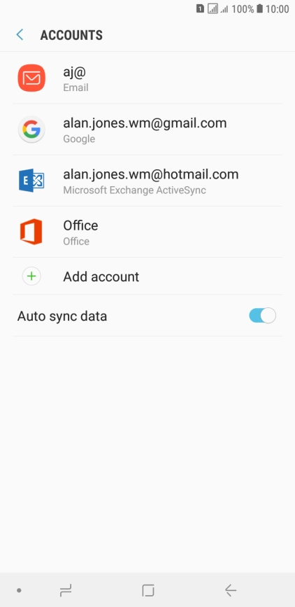 If this screen is displayed, you email account has been recognised and set up automatically. Follow the instructions on the screen to key in more information and finish setting up your phone.