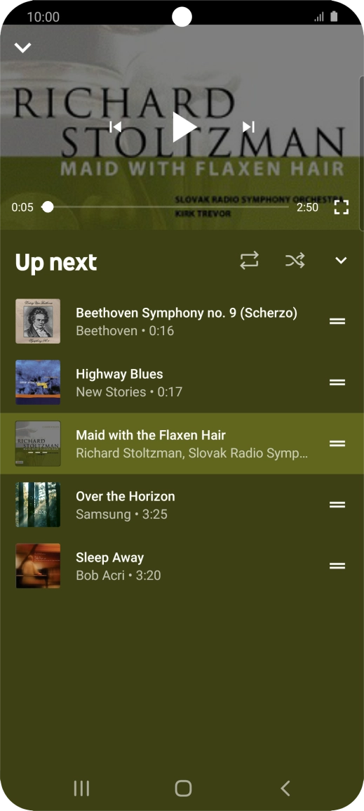 Press the repeat icon to turn the function on or off.