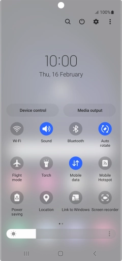 Press the flight mode icon to turn the function on or off.