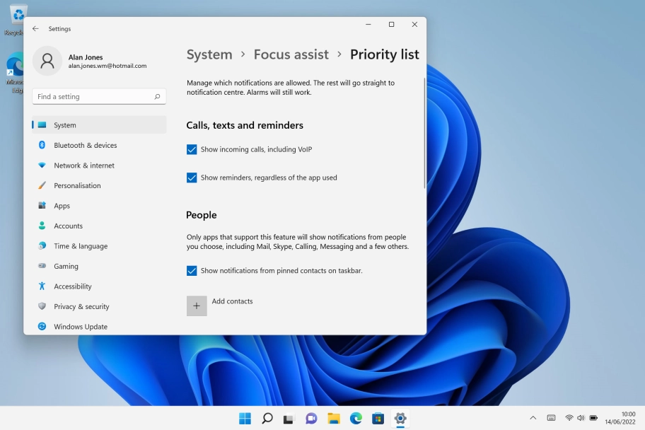 Follow the instructions on the screen to select the required settings.