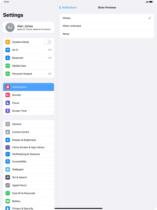 To select notification preview on the lock screen, press Always.