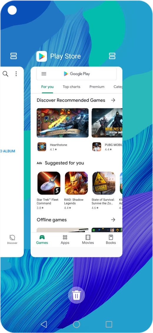 To end one running application, slide your finger upwards on the required application.