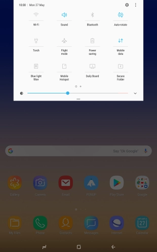 Press the mobile data icon to turn the function on or off.