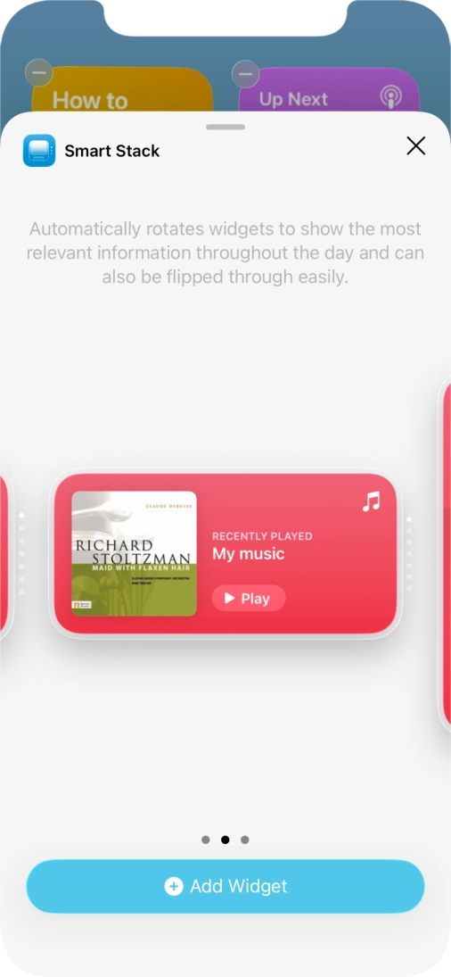 Slide your finger right or left on the screen to select the required widget size.