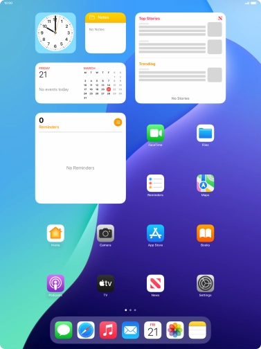 When your tablet is turned on, you can always see the battery power level. The larger the coloured section of the battery icon, the more remaining battery power.