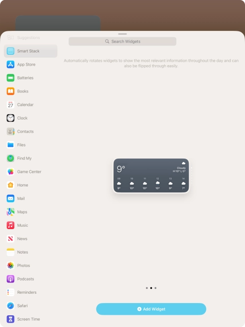 Slide your finger right or left on the screen to select the required widget size.