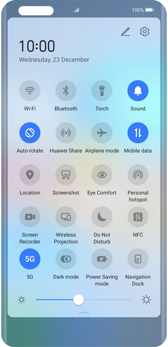 Press Mobile data to turn the function on or off.