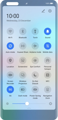 Press Mobile data to turn the function on or off.