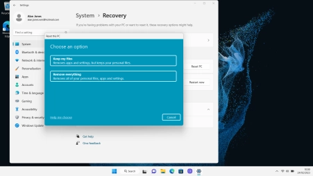 Click Remove everything.
