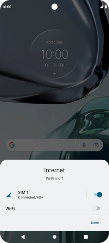 Press the SIM indicator to turn the function on or off.