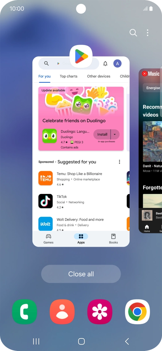 To end one running application, slide your finger upwards on the required application.