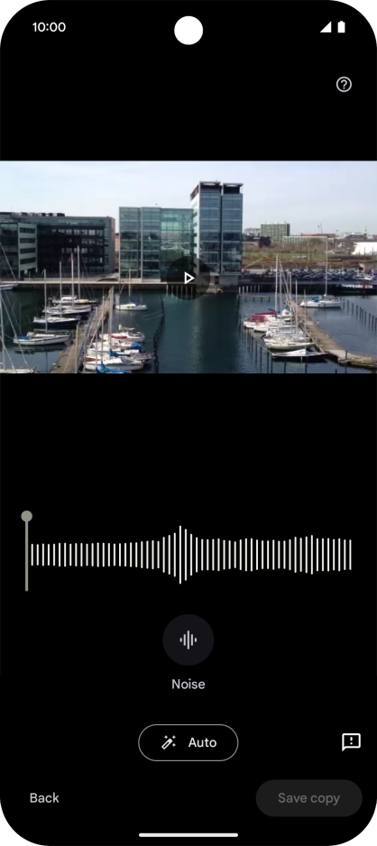 Press Auto to automatically enhance the sound in the video.