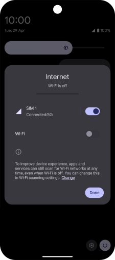 Press the indicator next to the mobile data icon to turn the function on or off.
