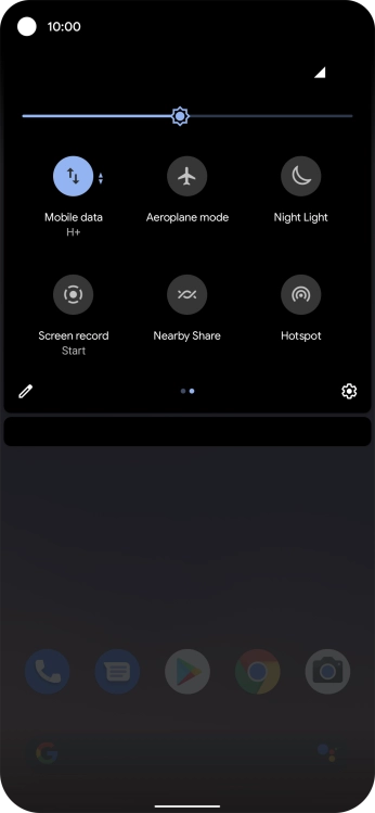 Press Mobile data to turn the function on or off.