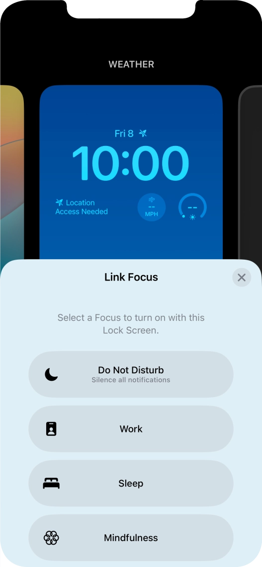 Press the required focus mode.