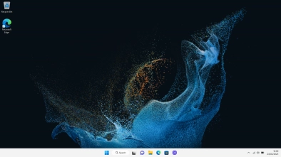 When you're connected to a mobile network, the mobile network icon is displayed at the bottom of the screen.