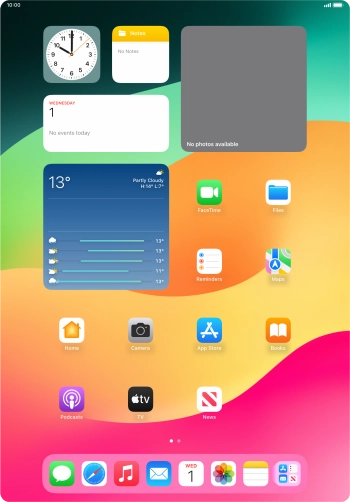 When your tablet is turned on, you can always see the battery power level. The larger the coloured section of the battery icon, the more remaining battery power.