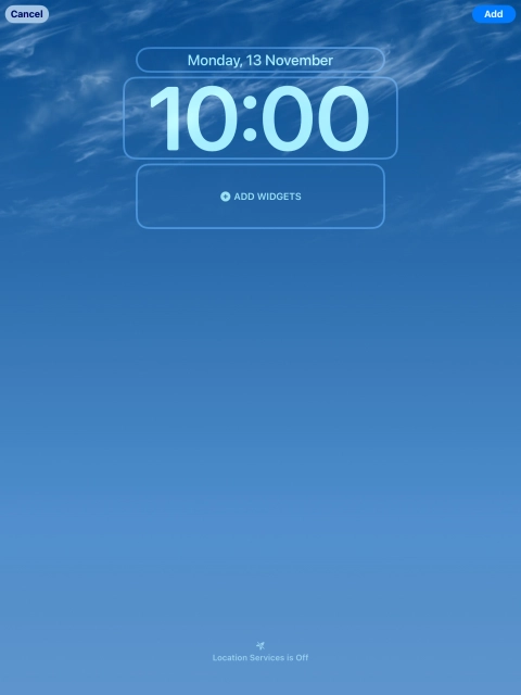 To customise the way the lock screen date is displayed, press the date widget and follow the instructions on the screen to find the required widget display mode.
