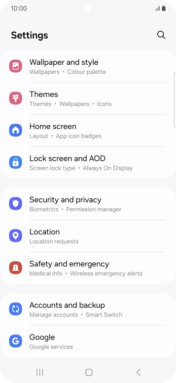 Press Lock screen and AOD.