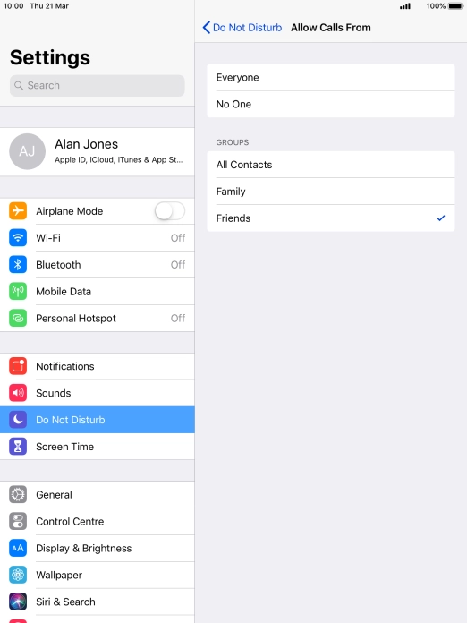 Press the required setting to select which contacts can call you even though Do Not Disturb is turned on.