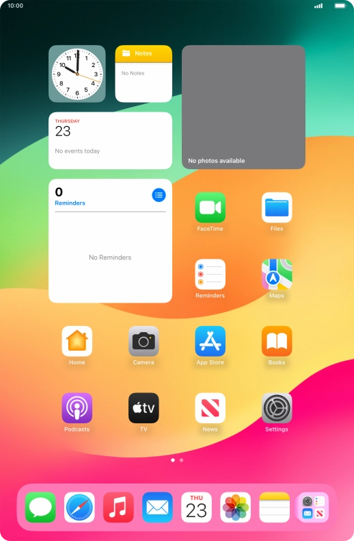 When your tablet is turned on, you can always see the battery power level. The larger the coloured section of the battery icon, the more remaining battery power.