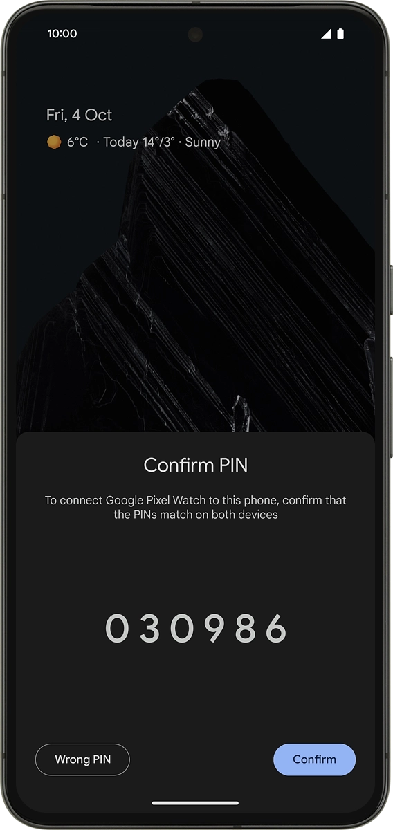 On your phone: Check that the code is identical to the code displayed on your smartwatch.