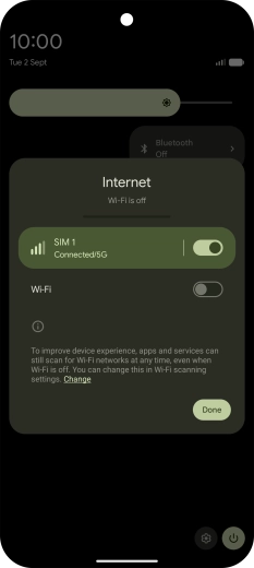 Press the indicator next to the mobile data icon to turn the function on or off.