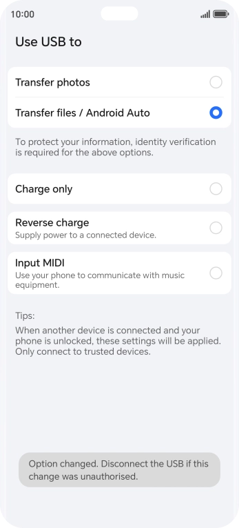 Press Transfer files / Android Auto.