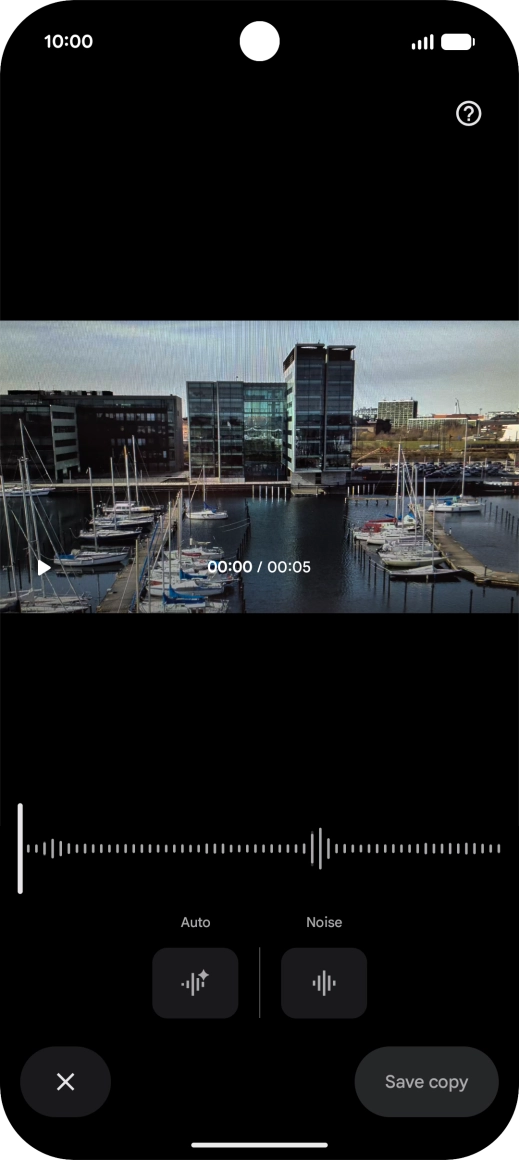 Press Auto to automatically enhance the sound in the video.